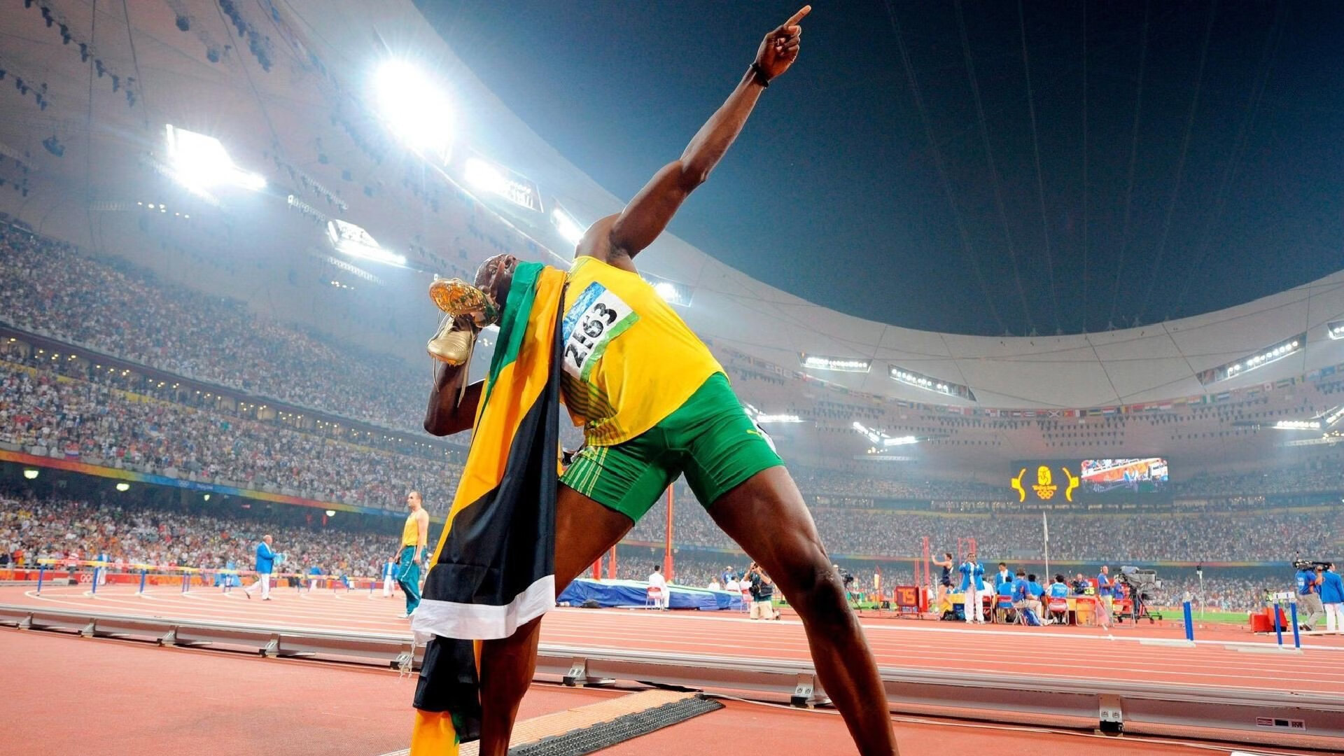 AI在F1中的应用：引领赛车行业未来，f1人工智能